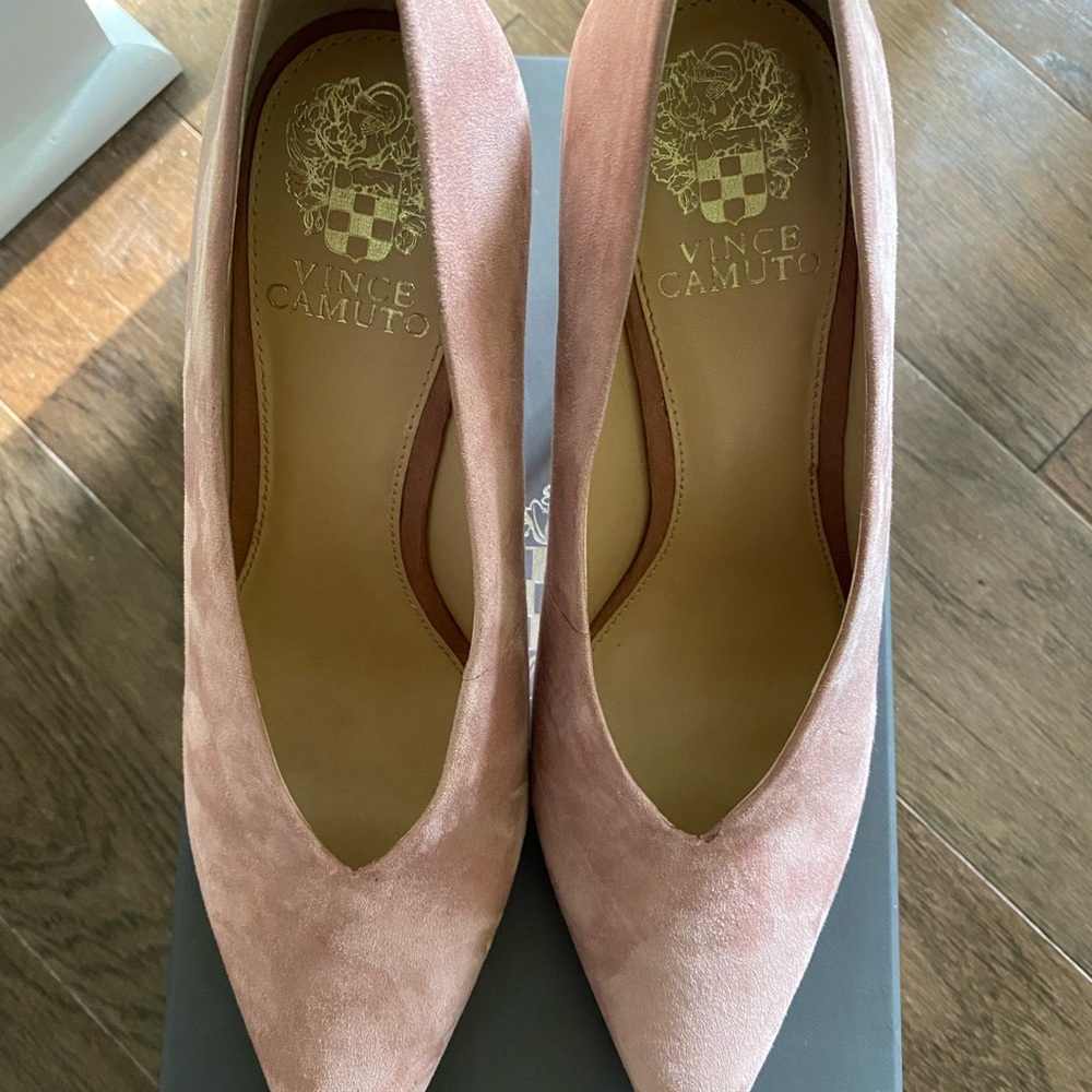 Mauve Vince Camuto heels